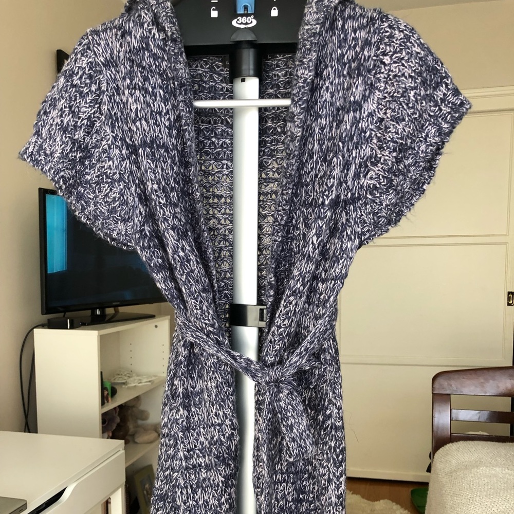 Gray sleeveless cardigan